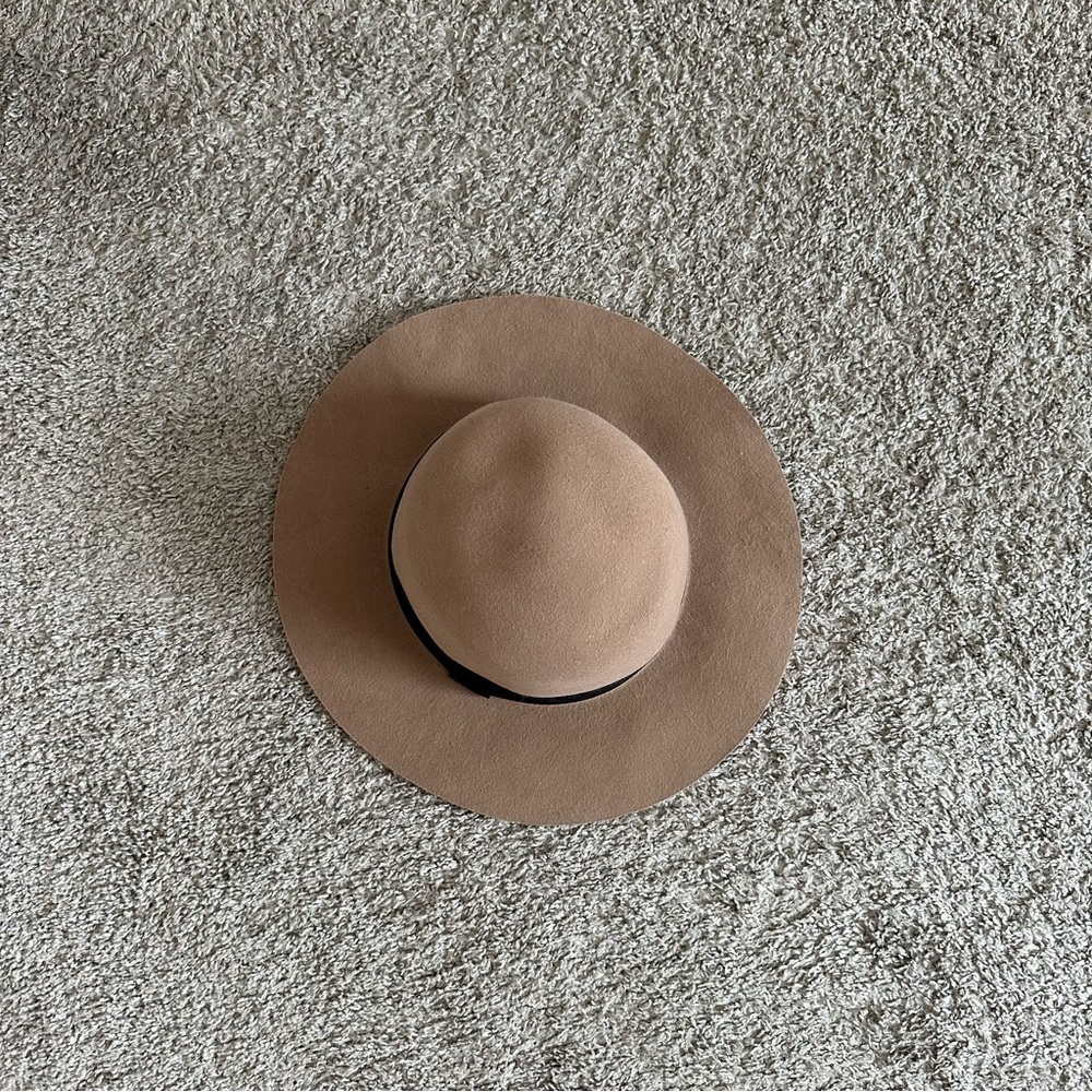 ASOS sued hat - Picture 2 of 4